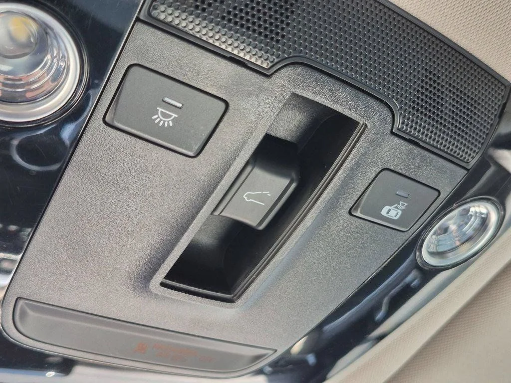 Used 2024 Black Kia EX image 20