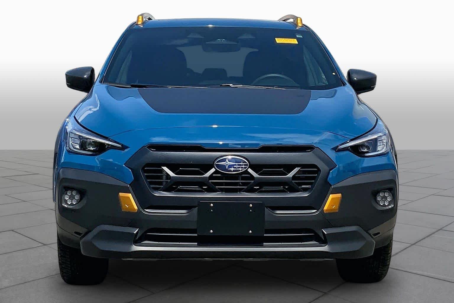 Certified Used 2025 Geyser Blue Pearl Subaru Wilderness image 4