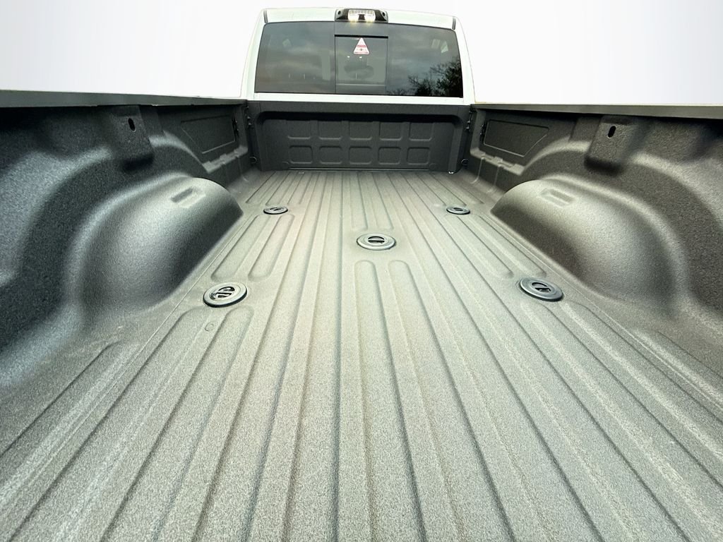 New 2026 Bright White Clear-Coat Exterior Paint RAM Laramie image 30