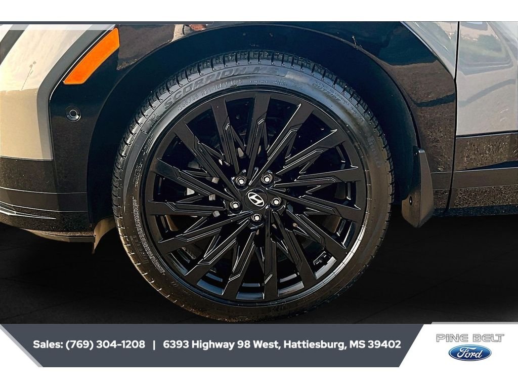 Used 2025 Hampton Gray Hyundai Calligraphy image 7