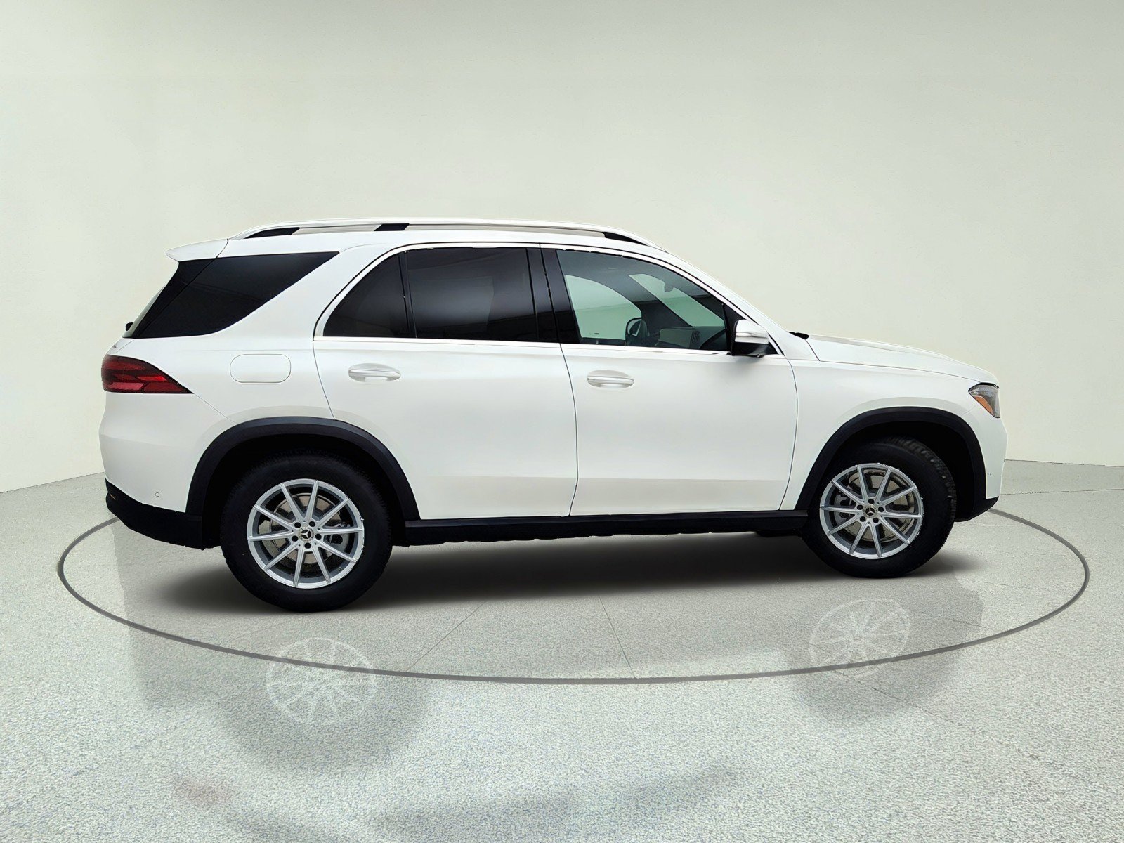 New 2026 Polar White Mercedes-Benz GLE 350 4MATIC® SUV image 35