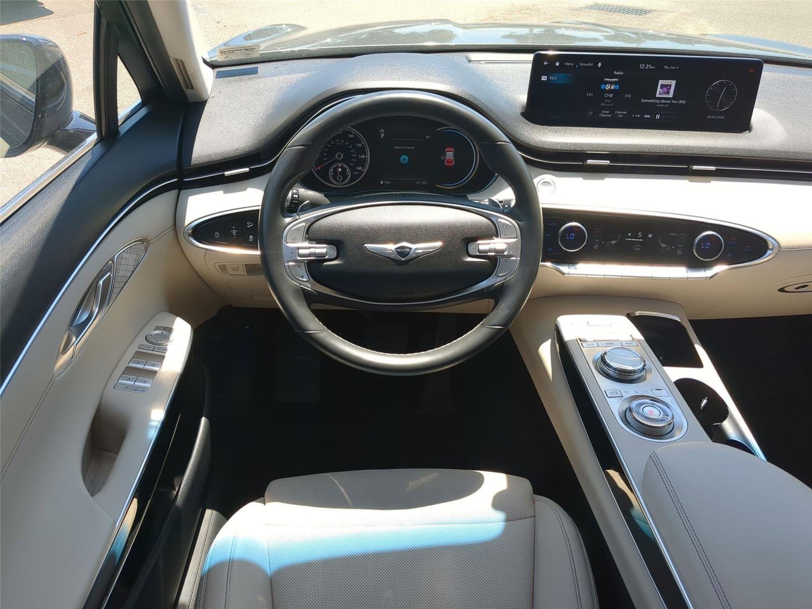 Used 2023 Himalayan Gray Genesis 2.5T image 28