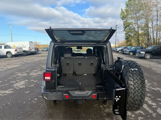 New 2026 Black Clear-Coat Exterior Paint Jeep Willys image 5