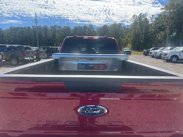 Used 2026 Ruby Red Metallic Tinted Clearcoat Ford XLT image 5
