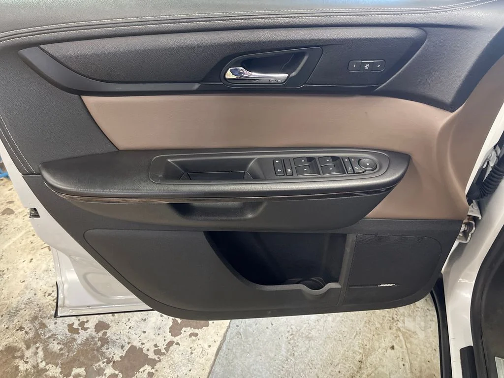 Used 2017 White GMC Limited image 15