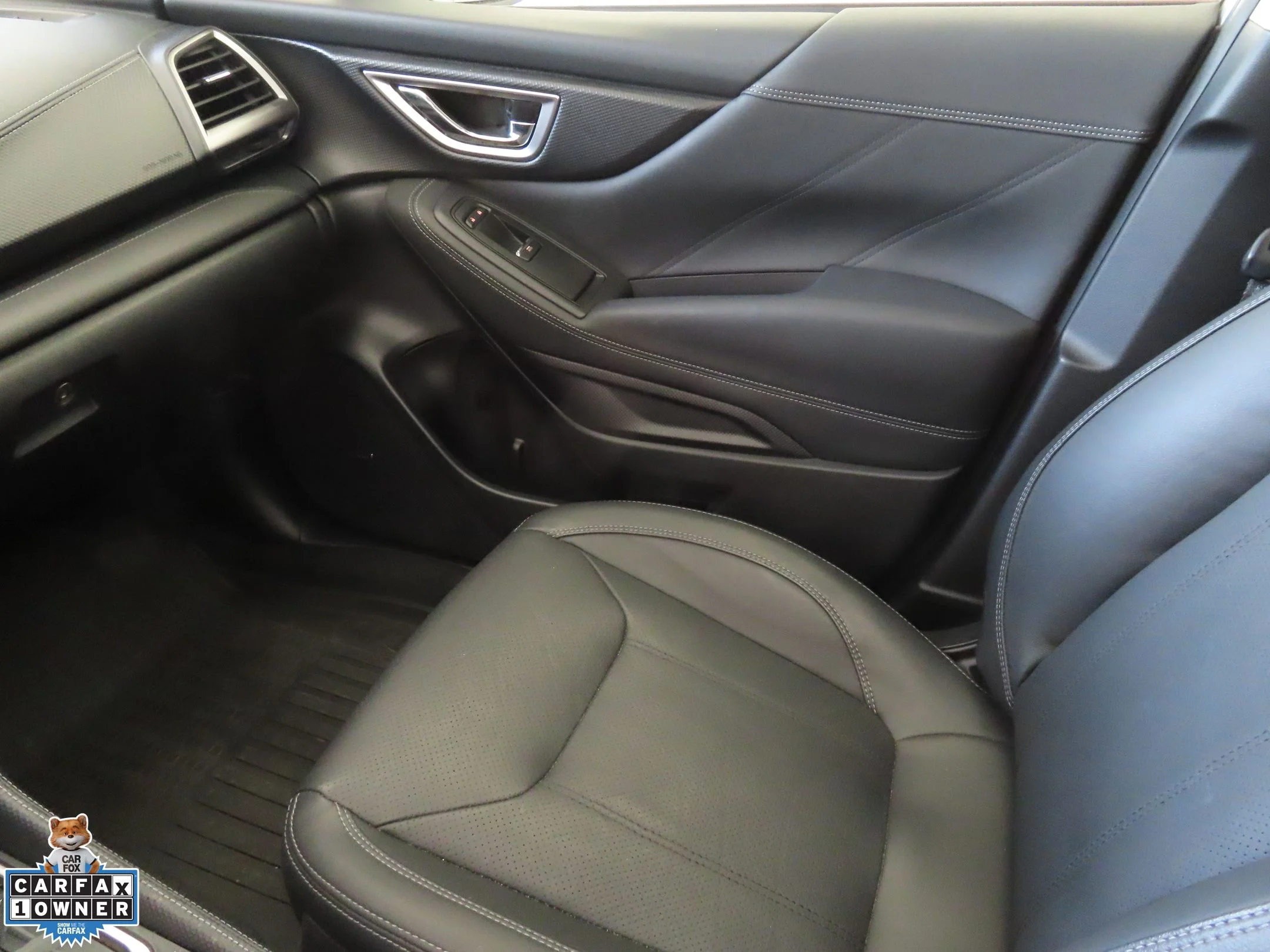 Used 2023 Silver Subaru Touring image 20