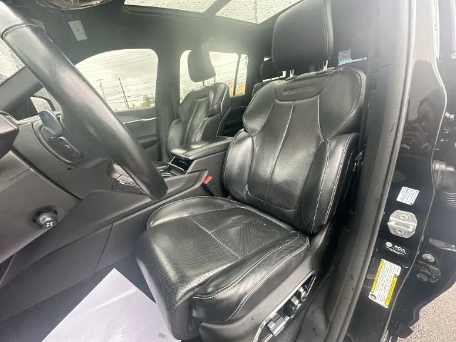 Certified Used 2022 Black Jeep Overland image 14