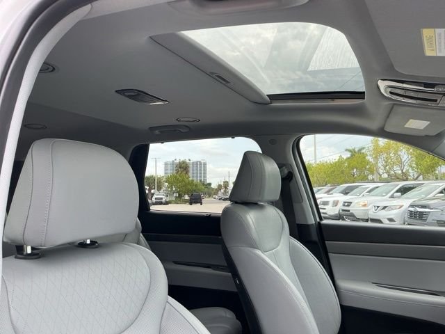 Used 2021 Silver Hyundai SEL image 42