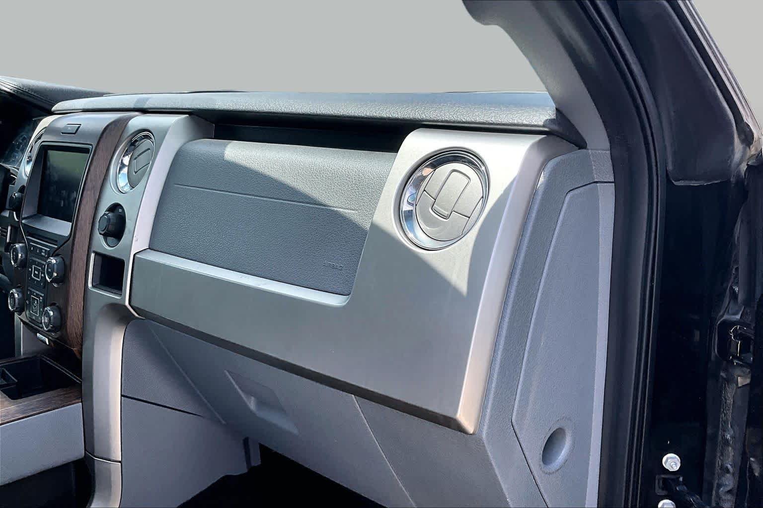 Used 2013 Tuxedo Black Metallic Ford Lariat image 16