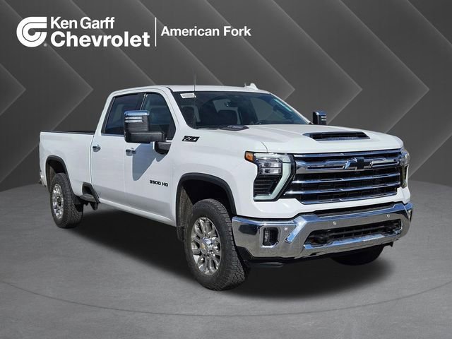 2026 Chevrolet Silverado HD LTZ 4WD Crew Cab Standard Box SRW's photo