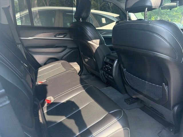 Used 2023 Bright White Clearcoat Jeep Limited image 10
