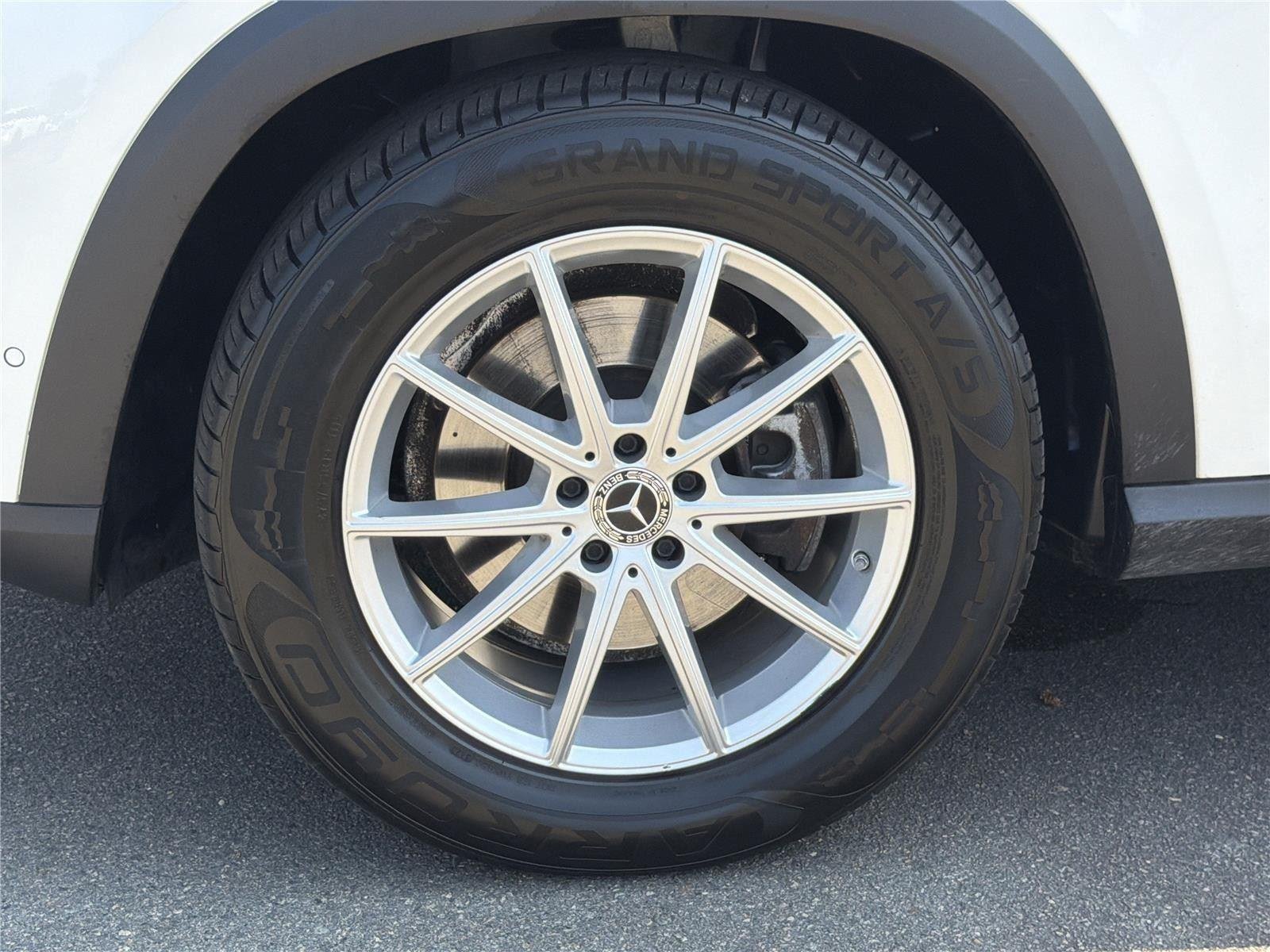Used 2025 Black Mercedes-Benz GLE 350 image 30