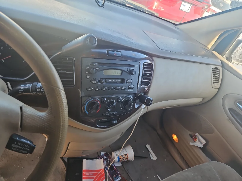 Used 2000 Gold Mazda BASE image 7
