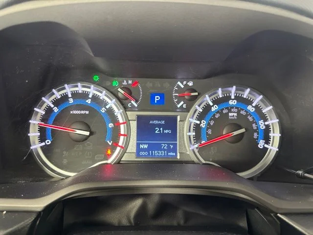 Used 2018 Super White Toyota SR5 Premium image 19