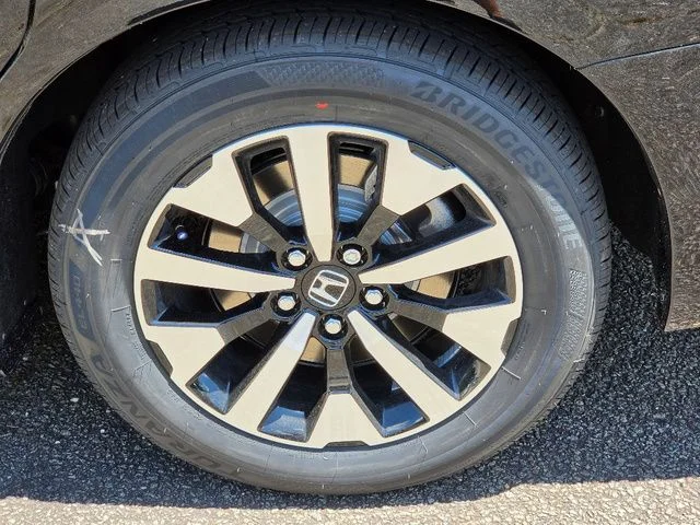 2026 Honda Odyssey EX-L - Photo 6