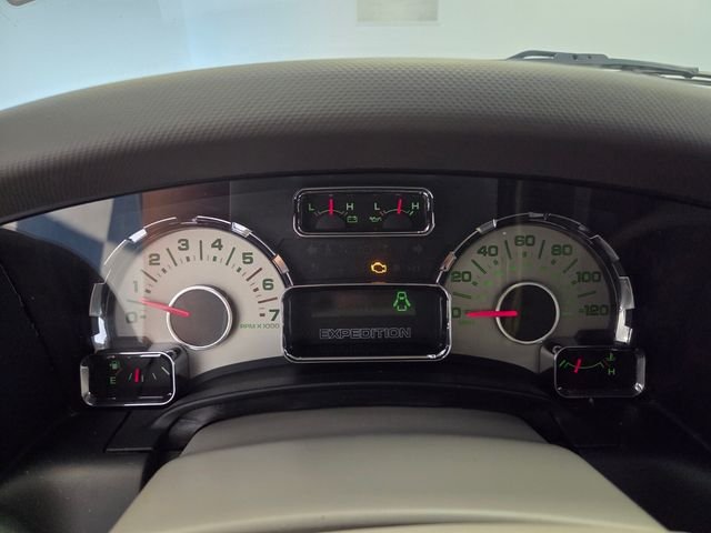 Used 2008  Ford Limited image 26