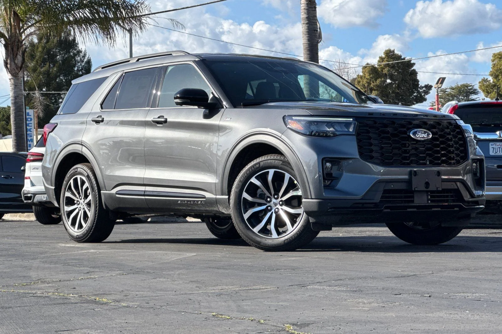 New 2026 Carbonized Gray Metallic Ford ST-Line image 1