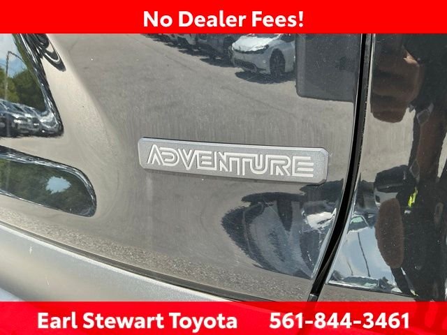 Used 2024  Toyota Adventure image 51