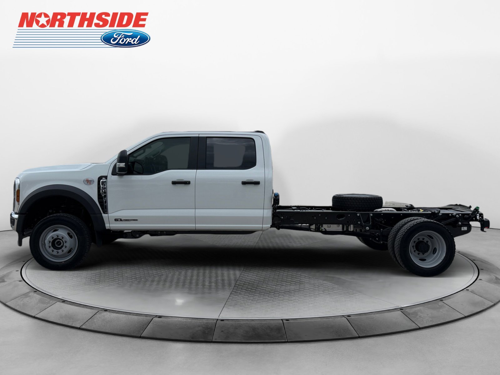 New 2026 Oxford White Ford XL image 4