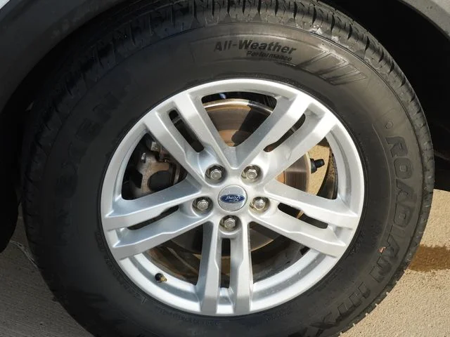 Used 2021 White Ford XLT image 11