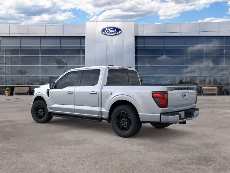 New 2026 Iconic Silver Metallic Ford XLT image 4