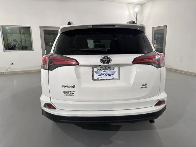 Used 2017 White Toyota LE image 8