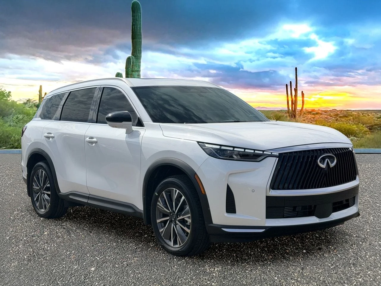 New 2027 RADIANT WHITE INFINITI Luxe FWD image 8