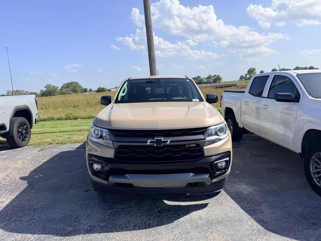 Used 2022 Chevrolet Colorado Z71 with VIN 1GCGTDENXN1219440 for sale in Kansas City