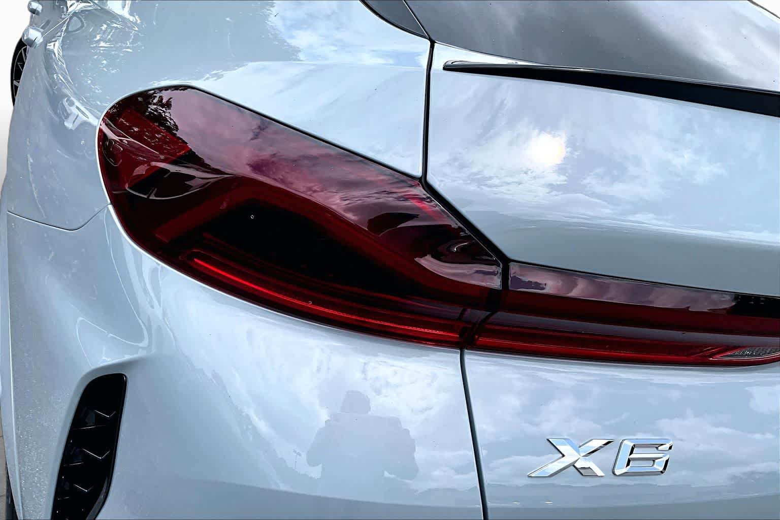 New 2027 Brooklyn Grey Metallic BMW xDrive40i image 14