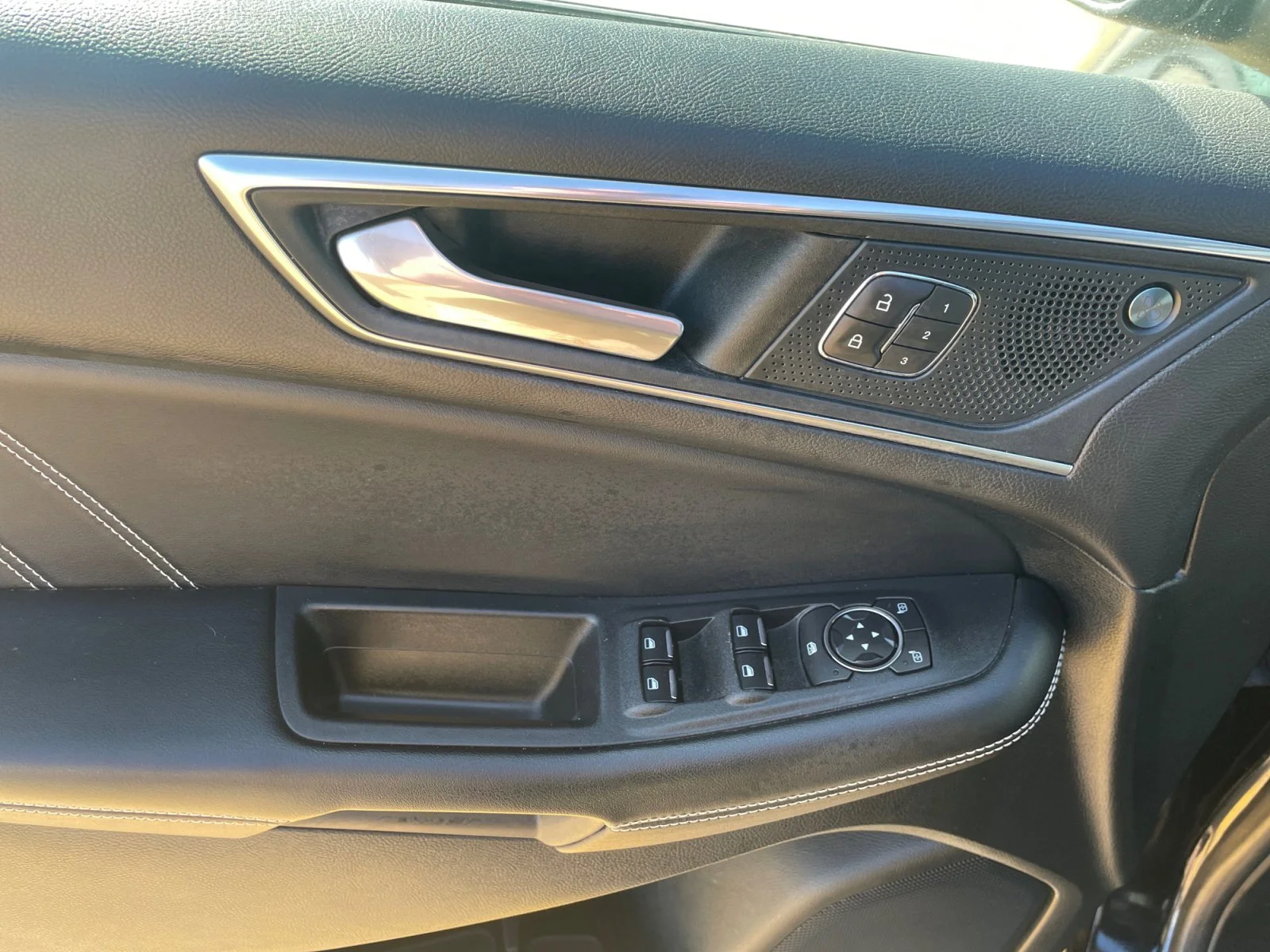 Used 2022 BLACK Ford ST AWD image 17