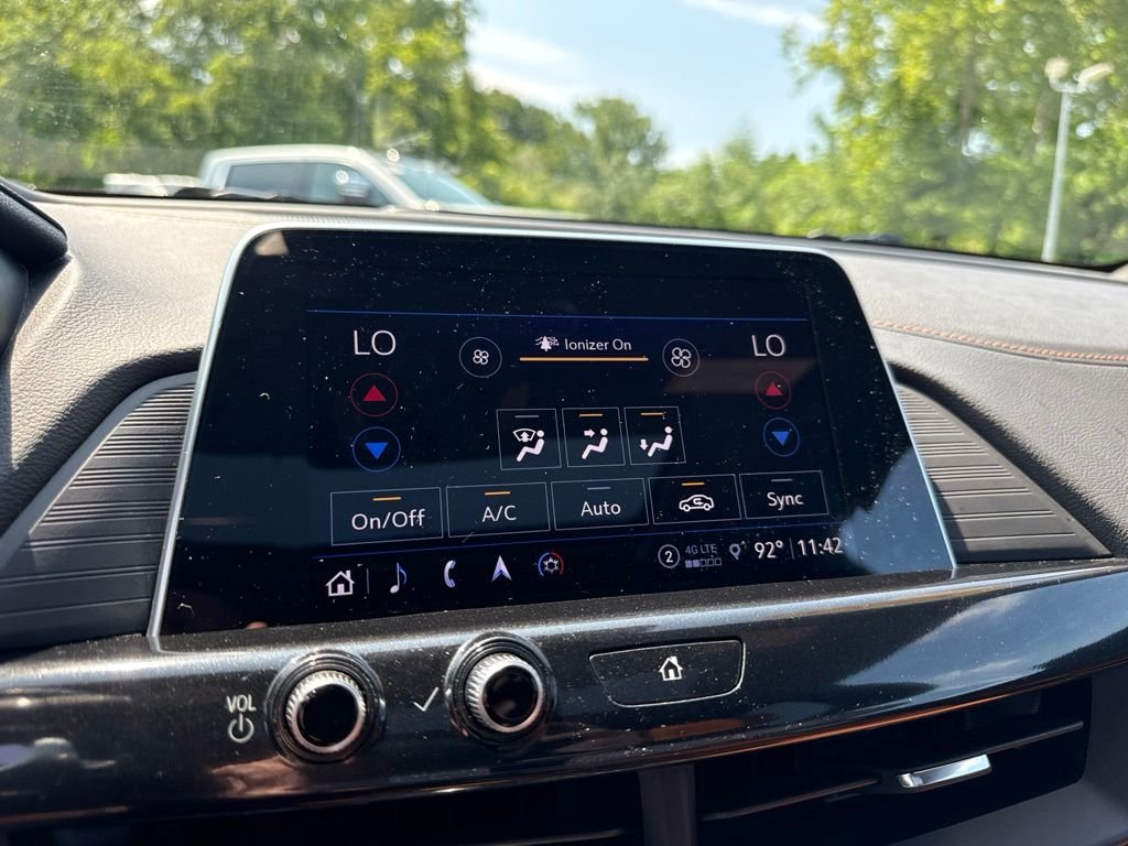 Used 2023 Silver Cadillac Premium Luxury image 31