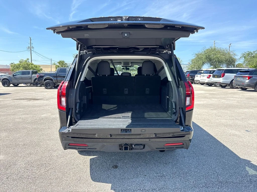 Certified Used 2025 Black Ford Active image 30