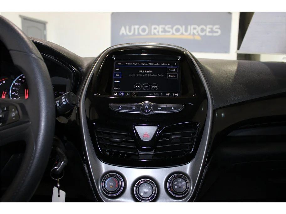 Used 2021 Nightfall Gray Chevrolet 1LT image 27