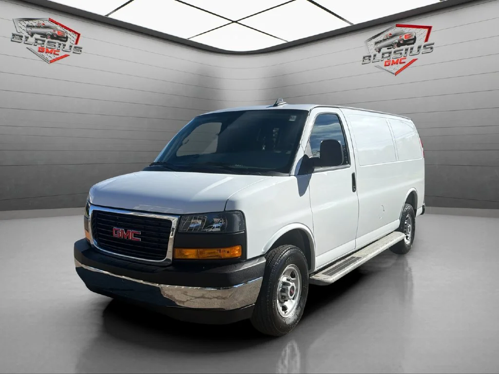 2025 GMC Savana Cargo