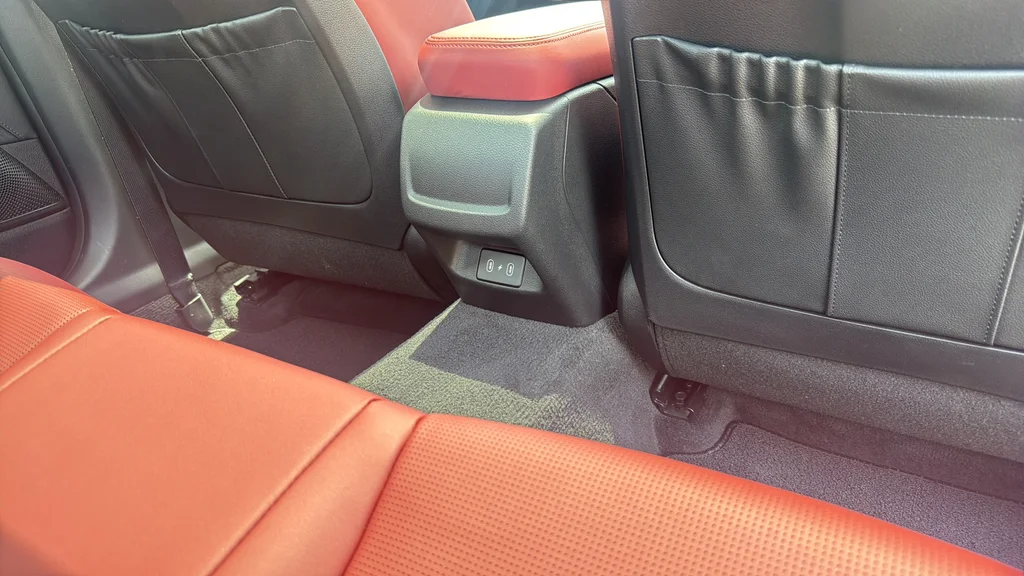 2025 Kia K5 GT-Line - Photo 22