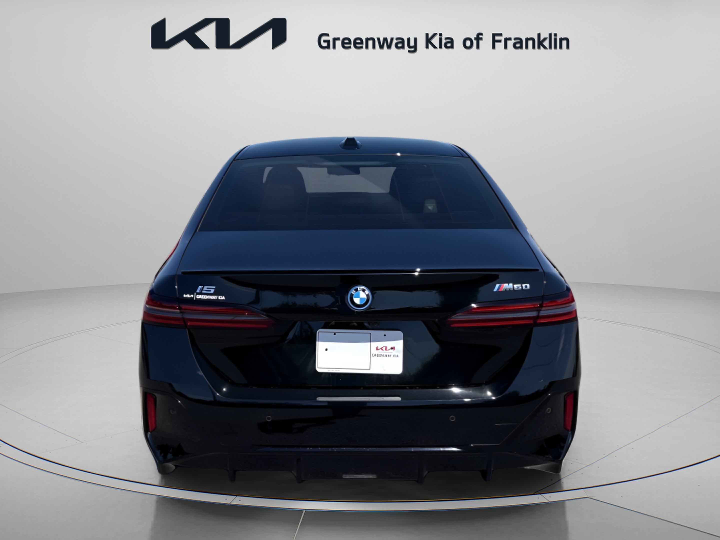 Used 2024 Black Sapphire Metallic BMW M60 image 6