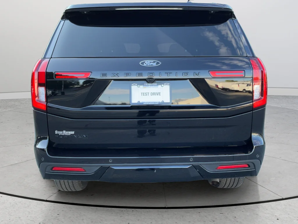Used 2025 Black Ford Platinum image 52