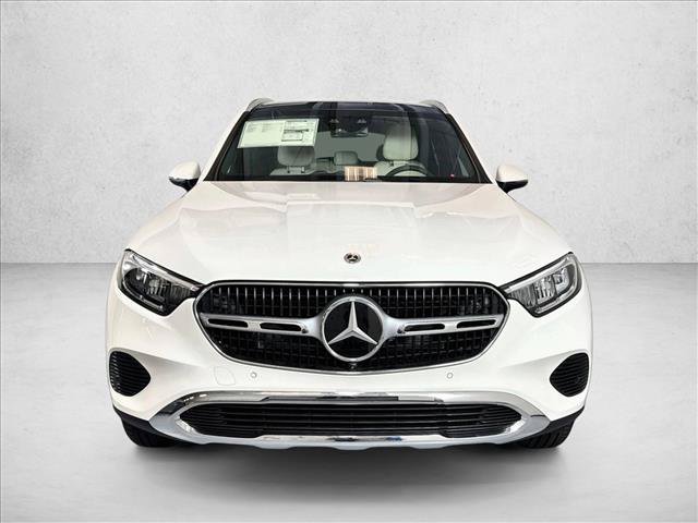 New 2026 Polar White Mercedes-Benz GLC 300 image 32
