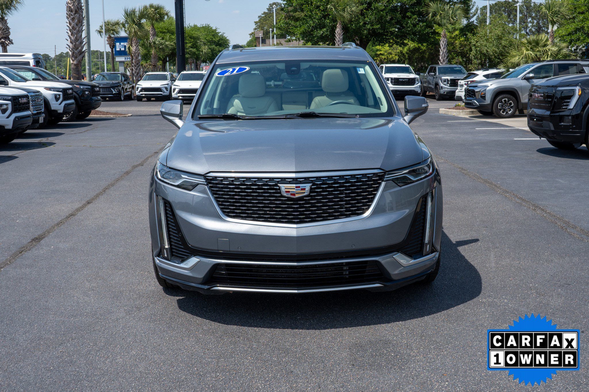 Used 2021 Satin Steel Metallic Cadillac Premium Luxury image 8