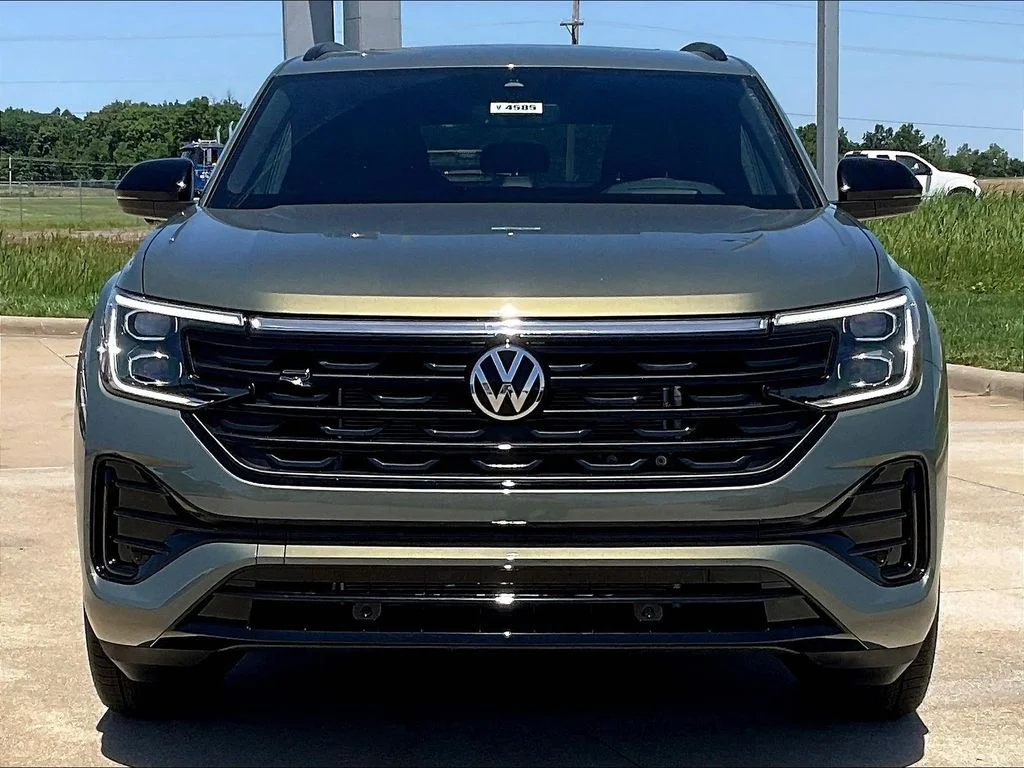 New 2026 Green Volkswagen 2.0T SEL R-Line Black image 5