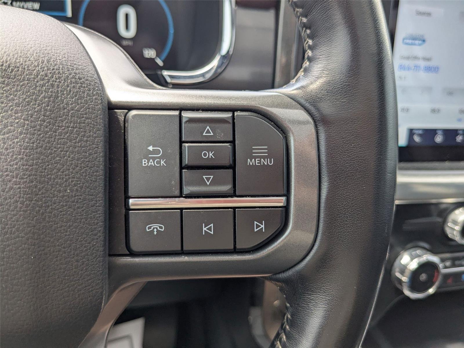 Certified Used 2022 Space White Metallic Ford LARIAT image 18