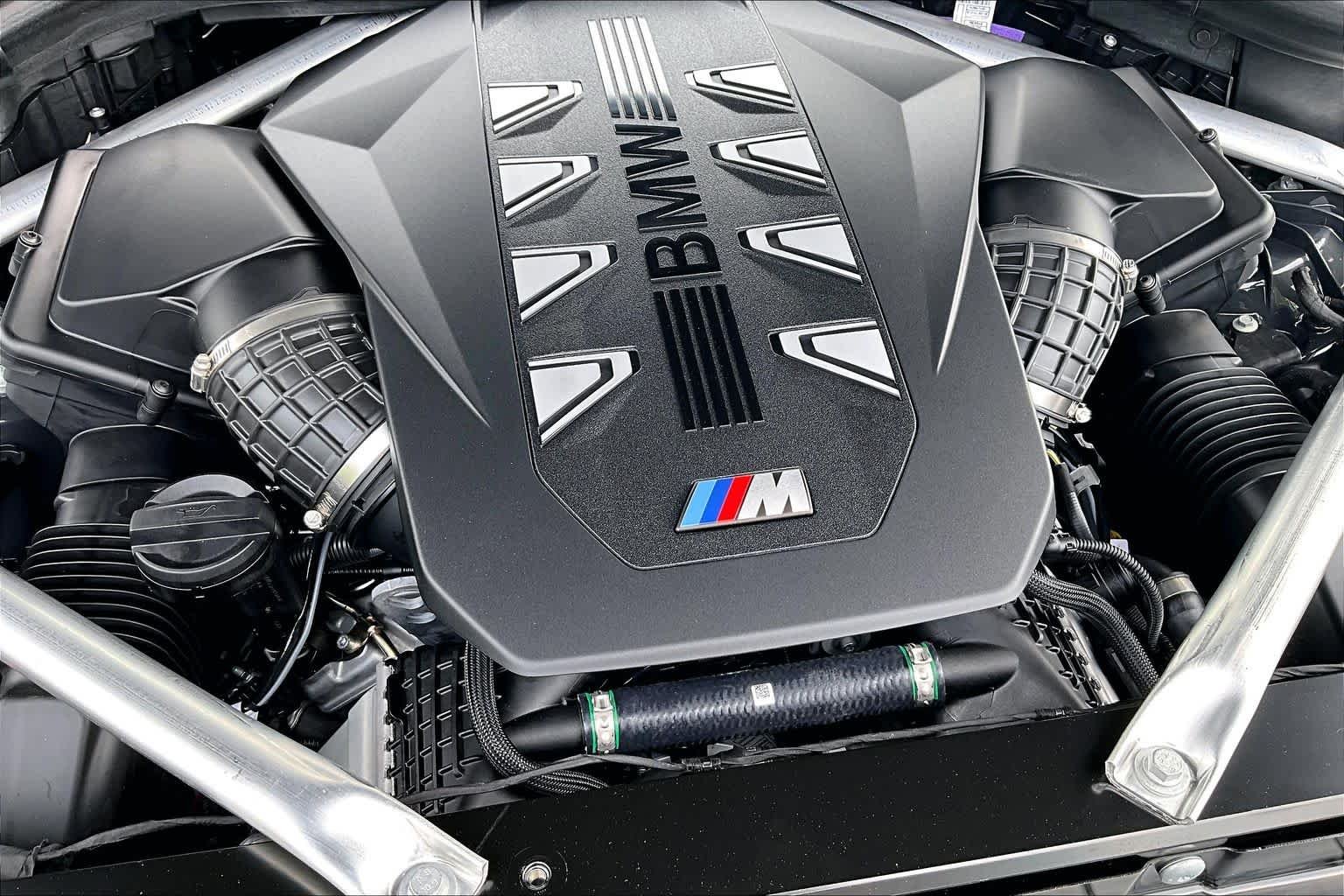 2026 BMW X5 M60i - Photo 17