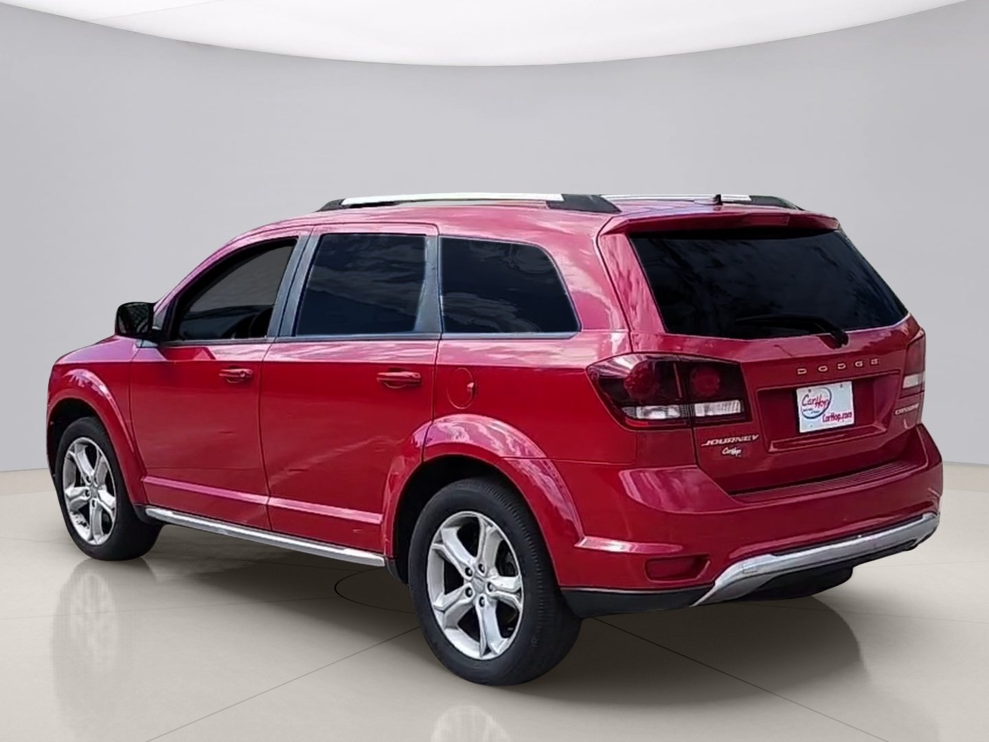 Used 2017 Red Dodge CROSSROAD image 3