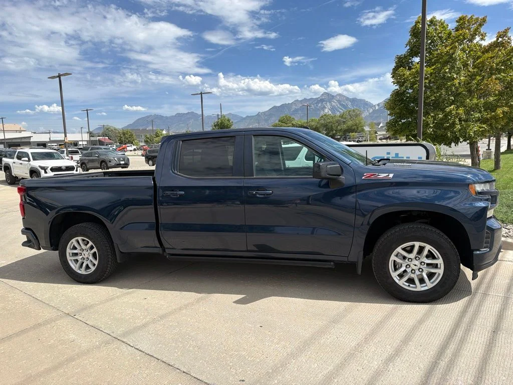 Used 2021 Blue Chevrolet RST image 8