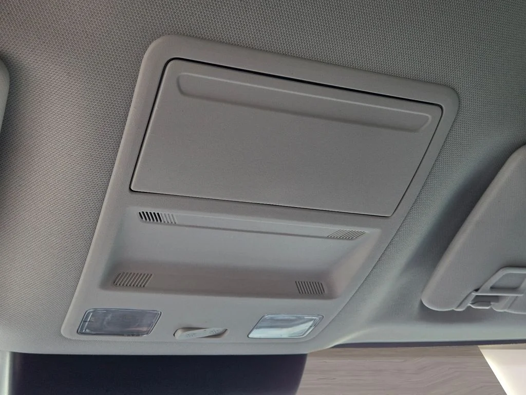 Used 2025 Gray Ford XLT image 33