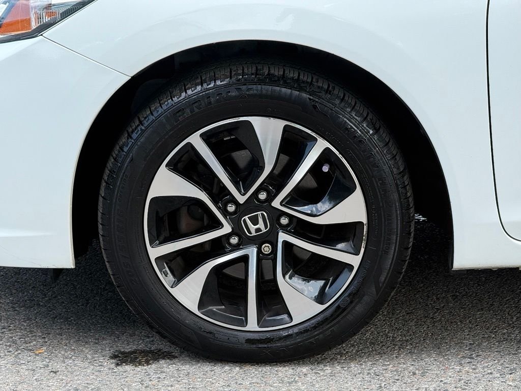 Used 2015 Taffeta White Honda EX image 6