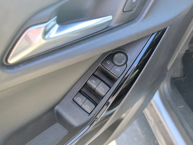 Used 2025 Sterling Gray Metallic Chevrolet LT image 14