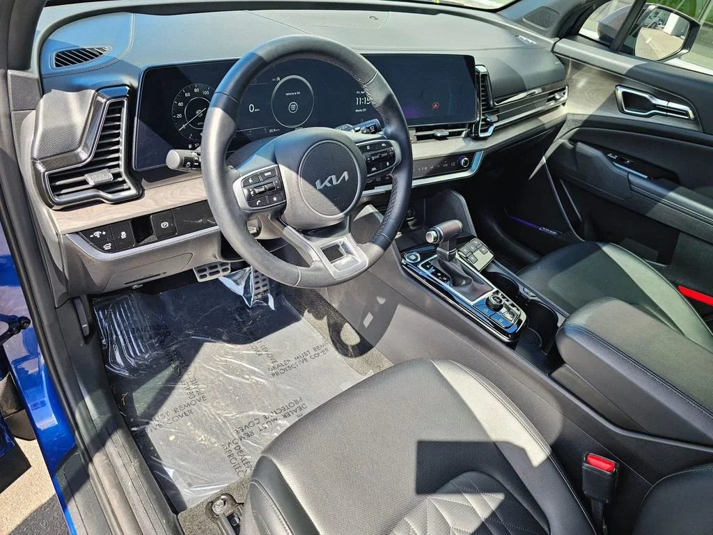 Used 2024  Kia X-Pro Prestige image 19