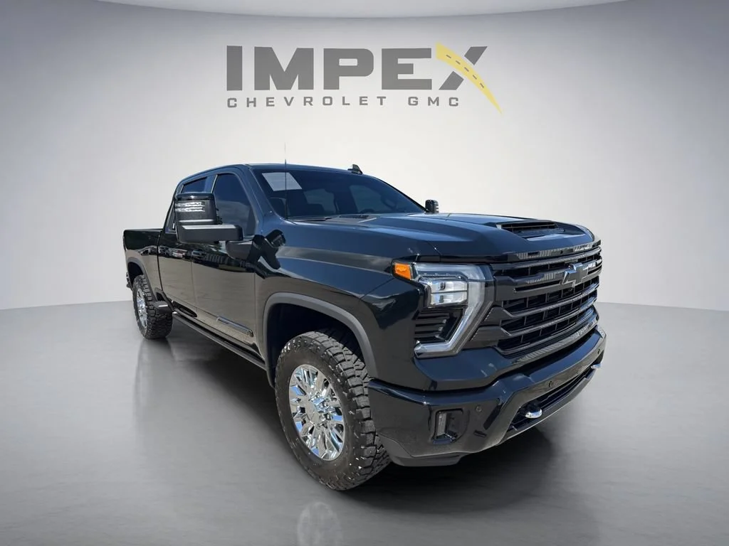 Used 2026 Black Chevrolet High Country image 7