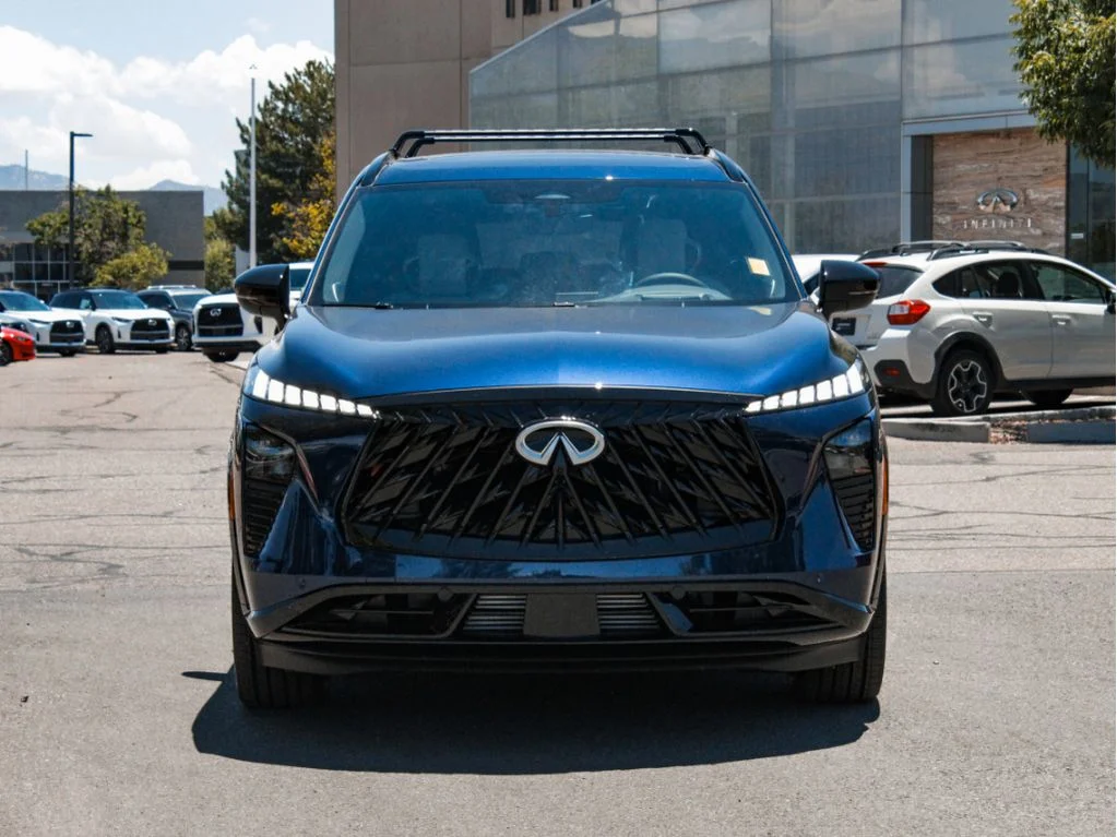 New 2027 GRAND BLUE INFINITI Autograph AWD image 2
